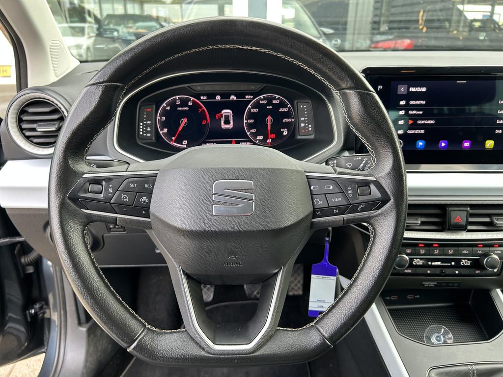 SEAT Arona 1.0 TSI Style Business Intense Digitaal display /, Gebruikt, Met garantie (alle), 49 €/maand, Origineel Nederlands