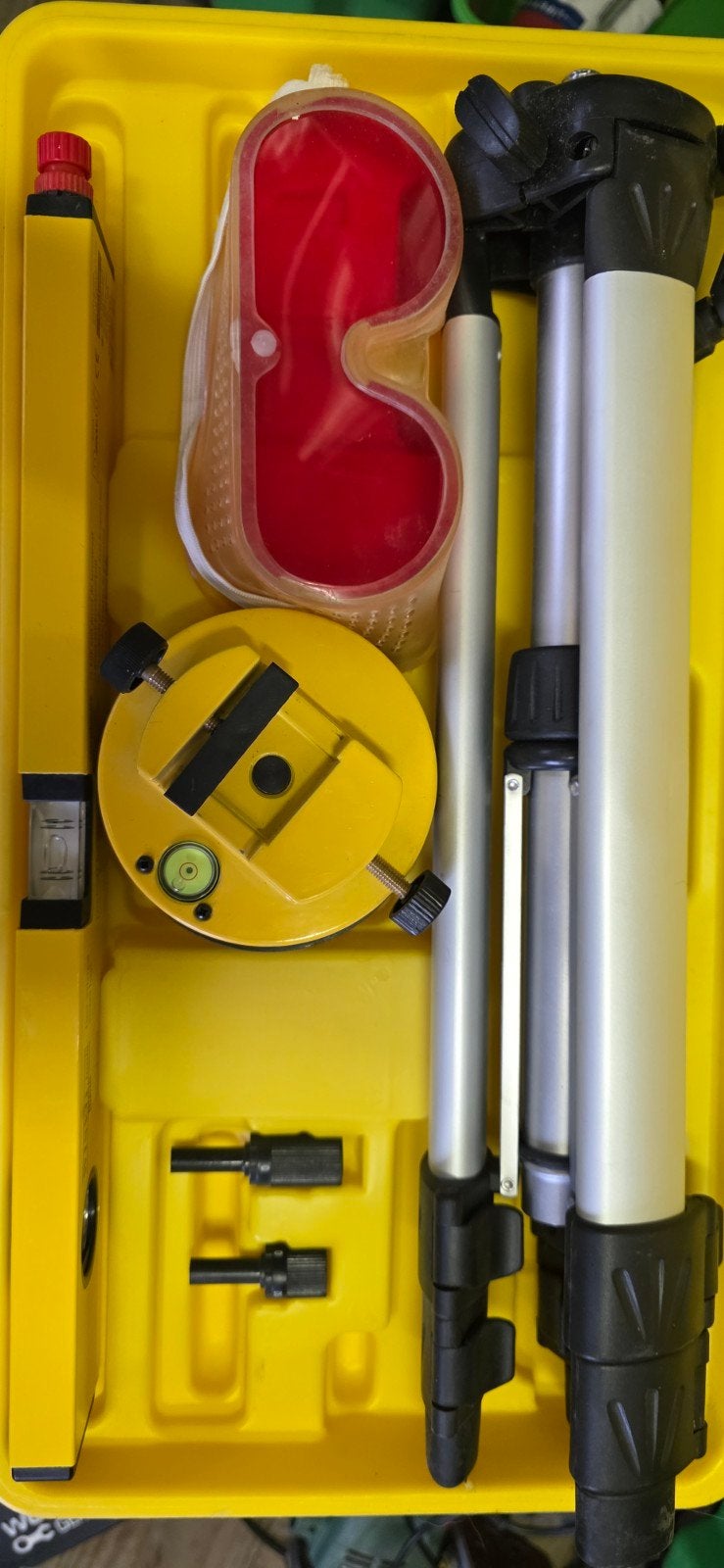 Laserwaterpas set met statief en accessoires, Doe-het-zelf en Verbouw, Ophalen of Verzenden, Gebruikt, Overige meters