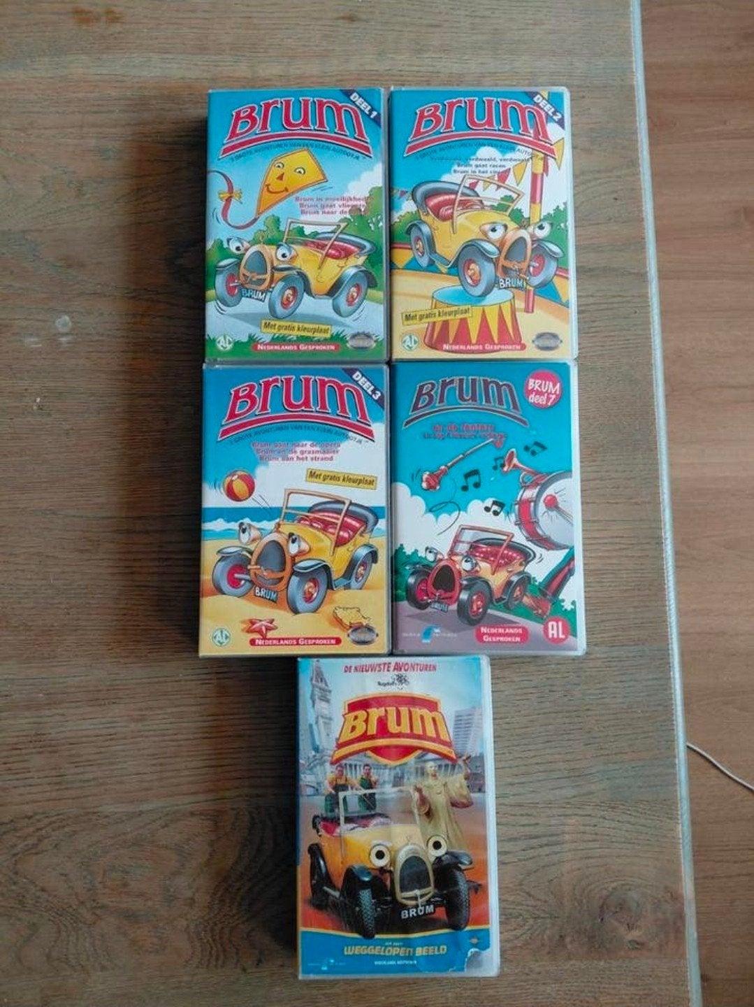 4 Brum videobanden., Gebruikt, Alle leeftijden, Ophalen of Verzenden, Kinderprogramma of -film