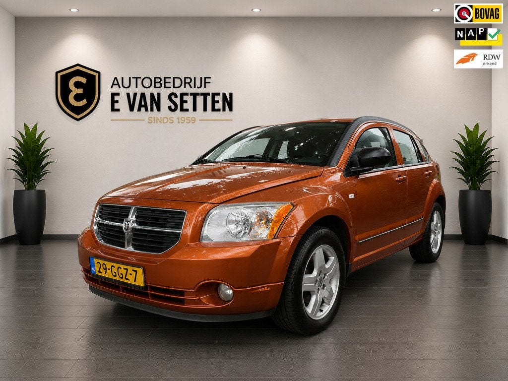 Dodge Caliber 1.8 SXT Trekhaak/Airco/Leer, Auto's, Dodge, Keurmerk '100% Onderhouden', Stoelverwarming, 450 kg, Gebruikt