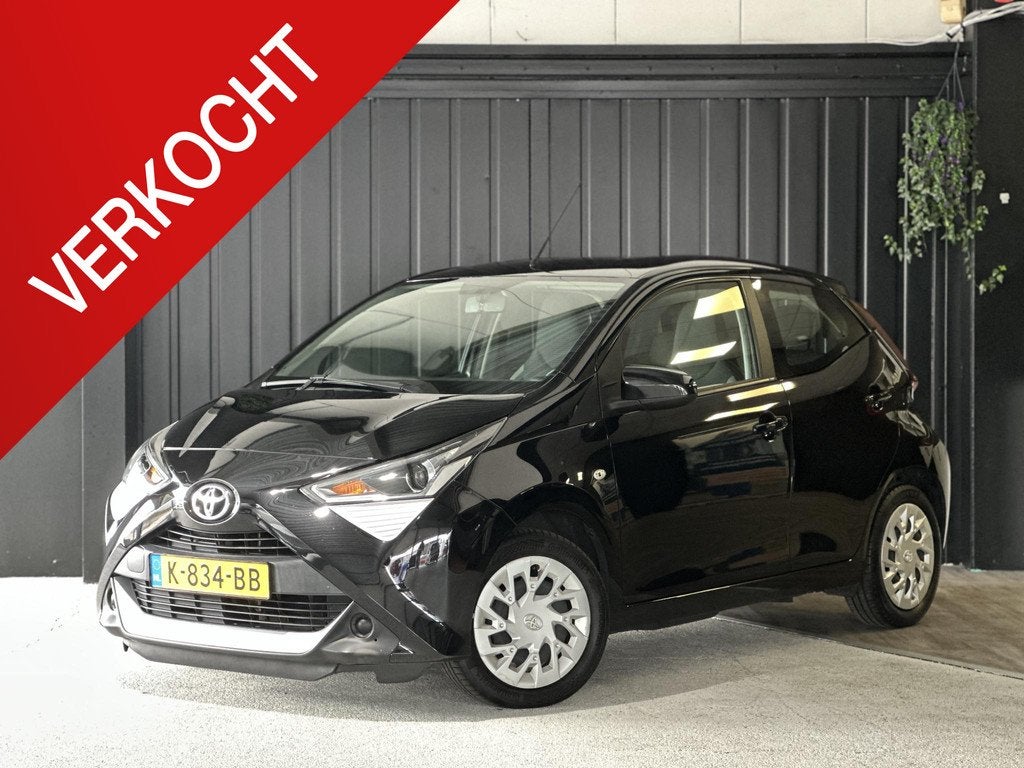 Toyota Aygo 1.0 VVT-i x-play | 1 Eigenaar | Camera | Apple C, Auto's, Toyota, Bedrijf, Te koop, Aygo, ABS, Achteruitrijcamera