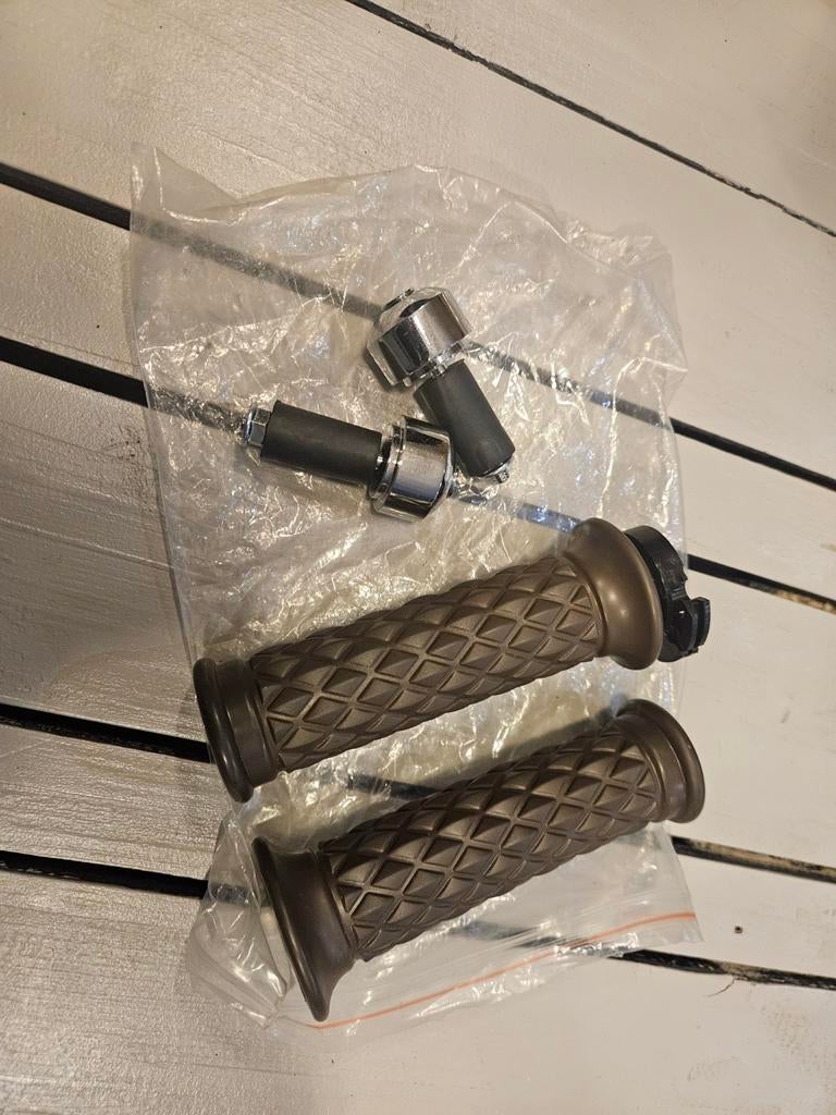 Handvaten motor / scooter 22mm binnenmaat nieuw, Ophalen of Verzenden, Nieuw