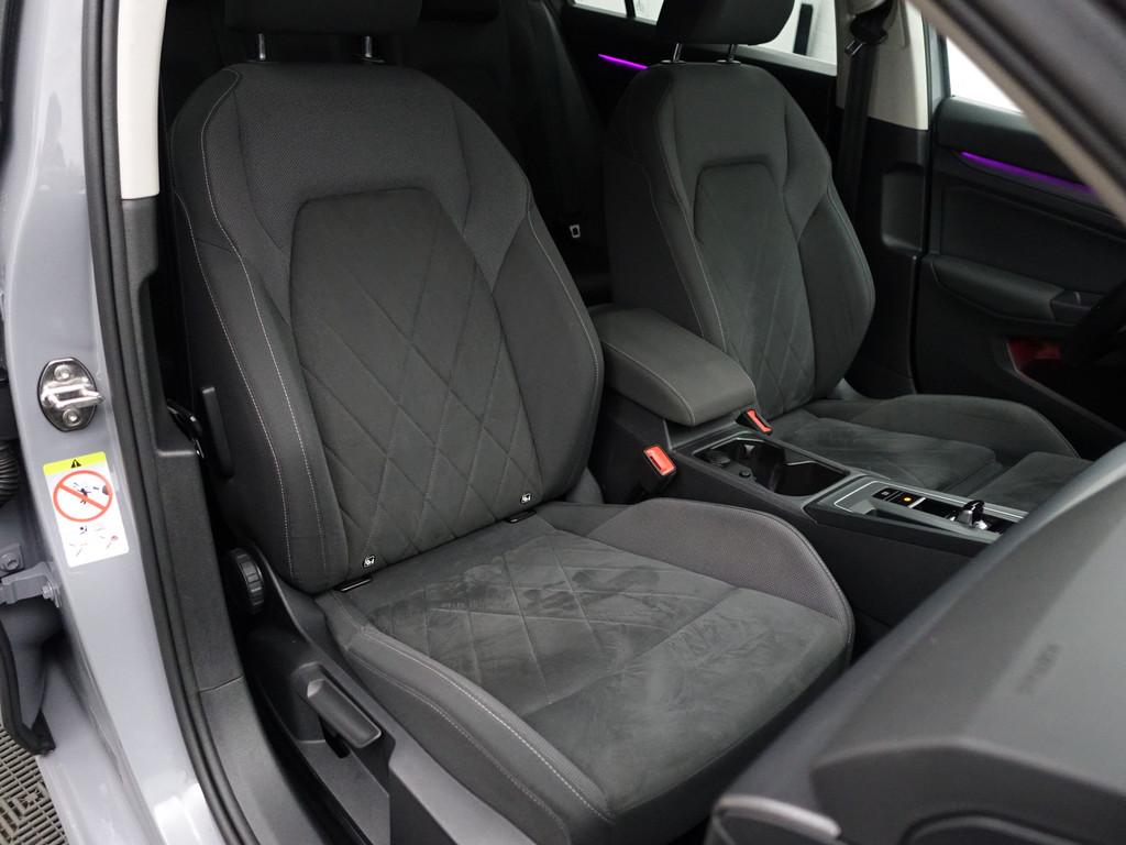 Volkswagen Golf 1.4 eHybrid 245pk Advanced Aut- Carplay, And, Auto's, 1490 kg, Gebruikt, 4 cilinders, Met garantie (alle)