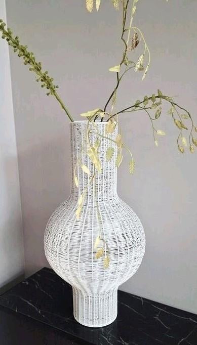Light & Living metalen witte grote vazen japandi  50 cm!, Huis en Inrichting, Woonaccessoires | Vazen, Overige materialen, Wit