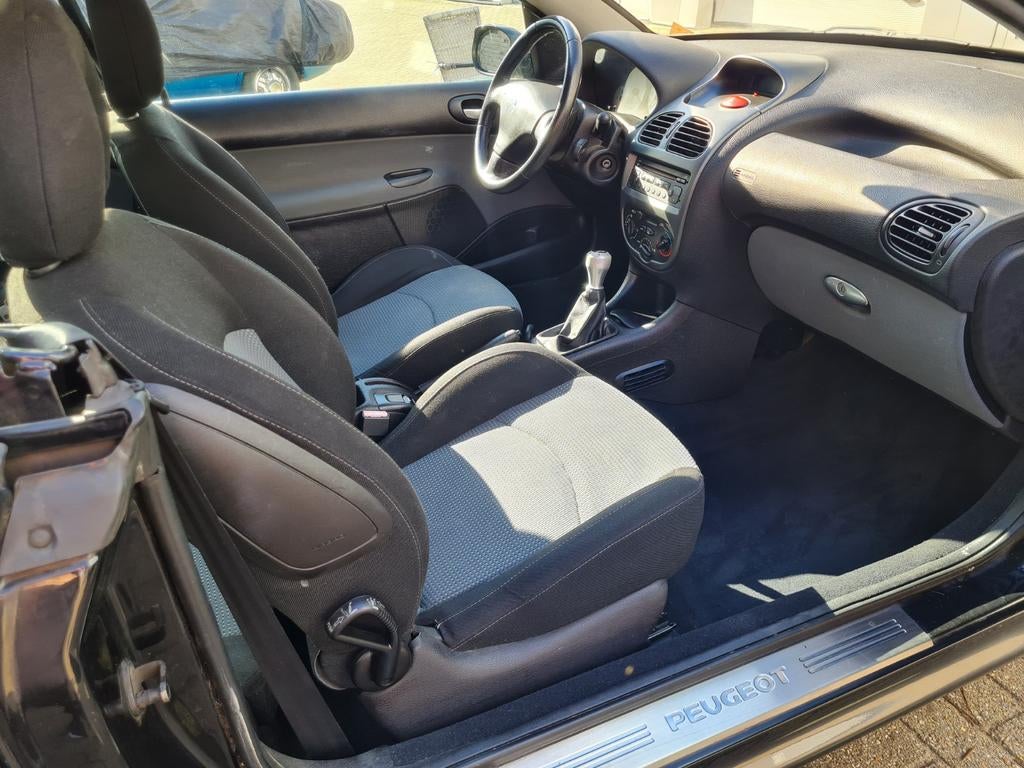 Compleet interieur Peugeot 206(cc) stoelen/ dashboard etc..., Auto-onderdelen, Interieur en Bekleding, Ophalen, Nieuw, Peugeot