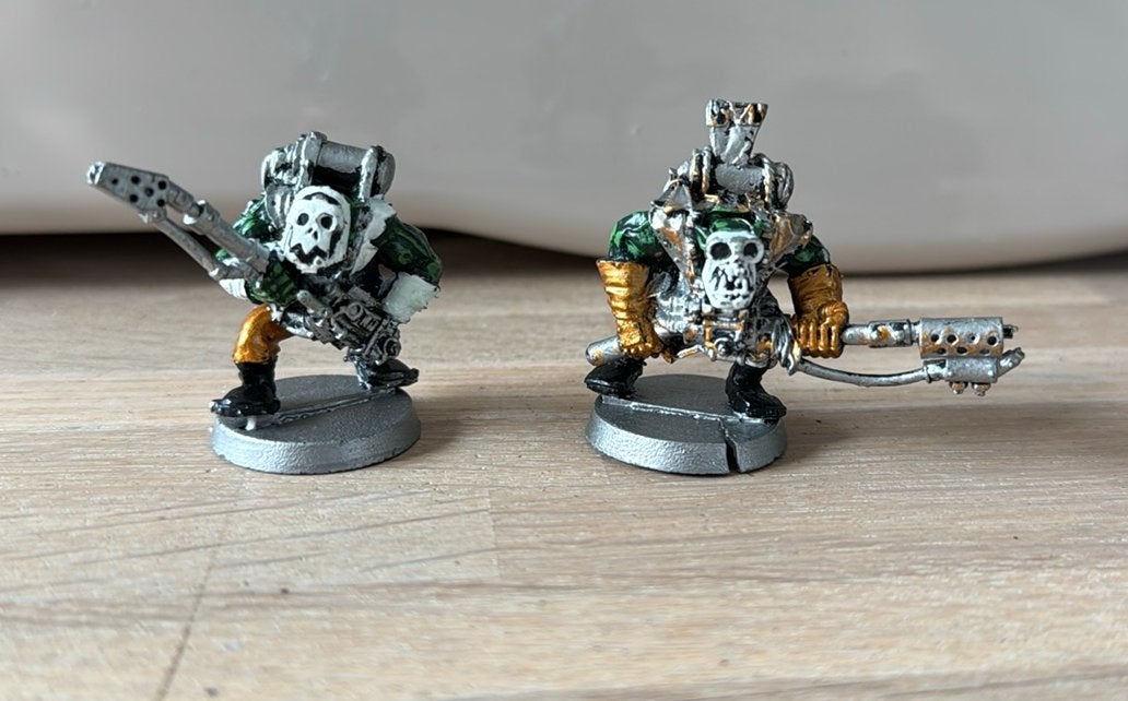 Warhammer 40k 2x Orks Burna boyZ (metal), Hobby en Vrije tijd, Wargaming, Ophalen of Verzenden, Zo goed als nieuw, Warhammer