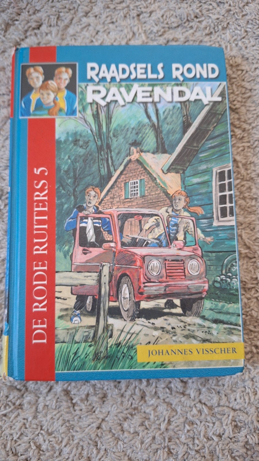Raadsels rond Ravendal - De Rode Ruiters 5, Boeken, Ophalen of Verzenden, Gelezen, Johannes Visscher, Fictie algemeen