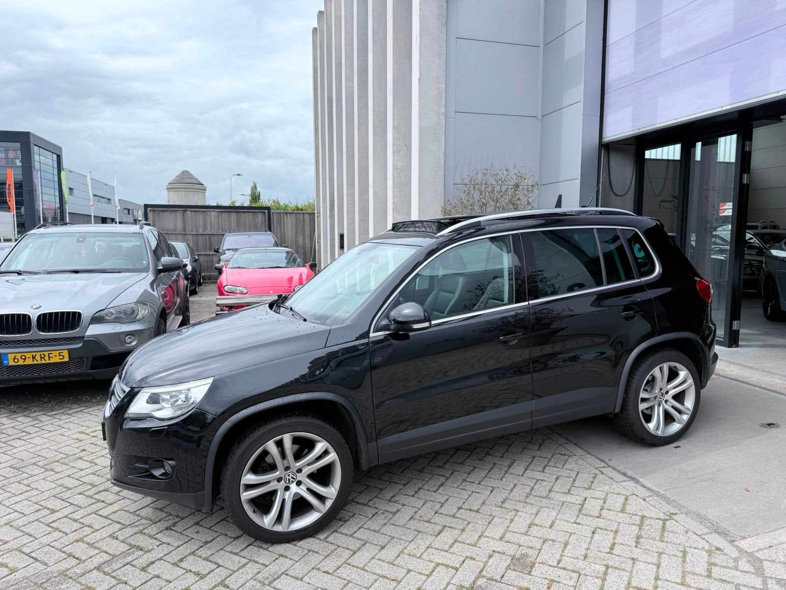 Volkswagen Tiguan 2.0 TSI R-Line! VOL OPTIES! MOTOR REVISIE!, Automaat, Euro 5, 1566 kg, Gebruikt