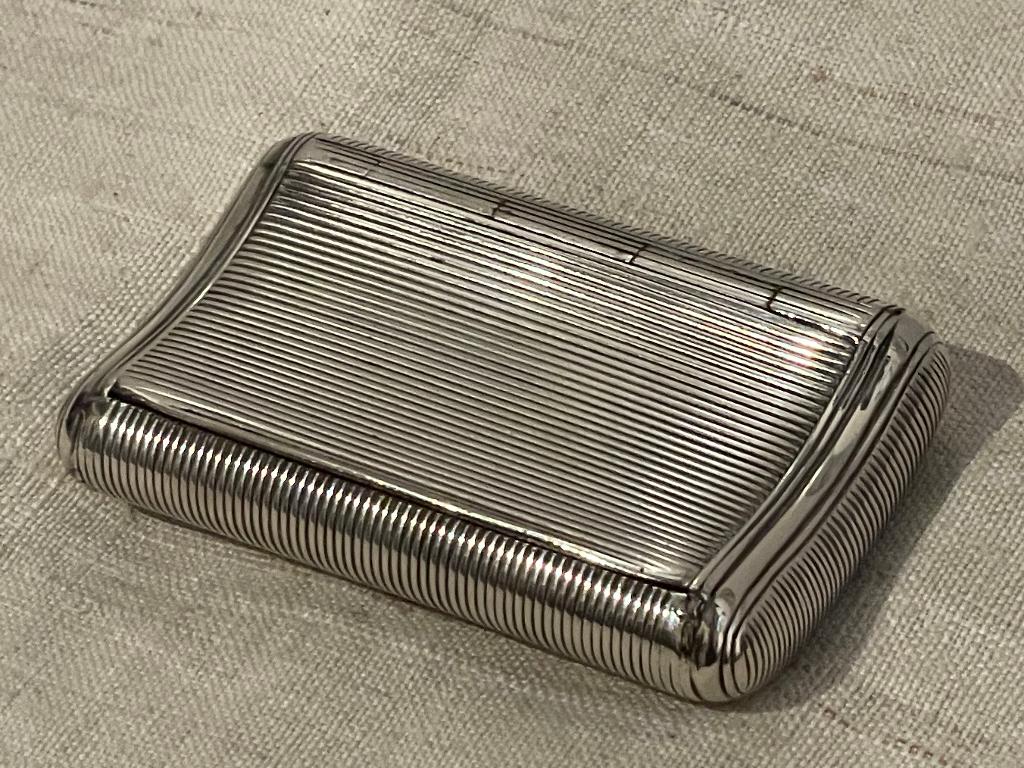 geribde rib snuiftabaksdoos snuifdoos rookgerei 1838, Ophalen of Verzenden