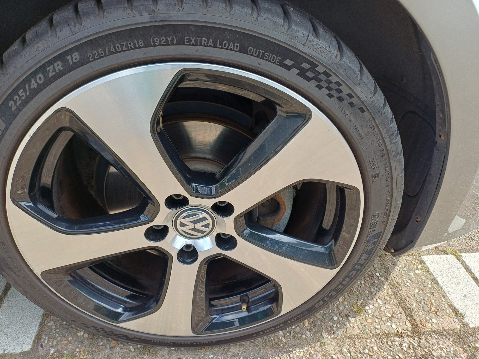 Originele Austin Set van 4 18 inch velgen met zomerbanden, Auto-onderdelen, Banden en Velgen, 18 inch, Gebruikt, Banden en Velgen