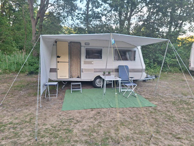 Avento Royal 445 TL, Avento, 750 - 1000 kg, Particulier, Luifel