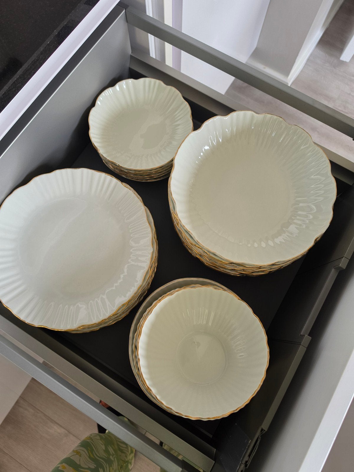 Borden set, Ophalen, Zo goed als nieuw, Overige stijlen, Compleet servies