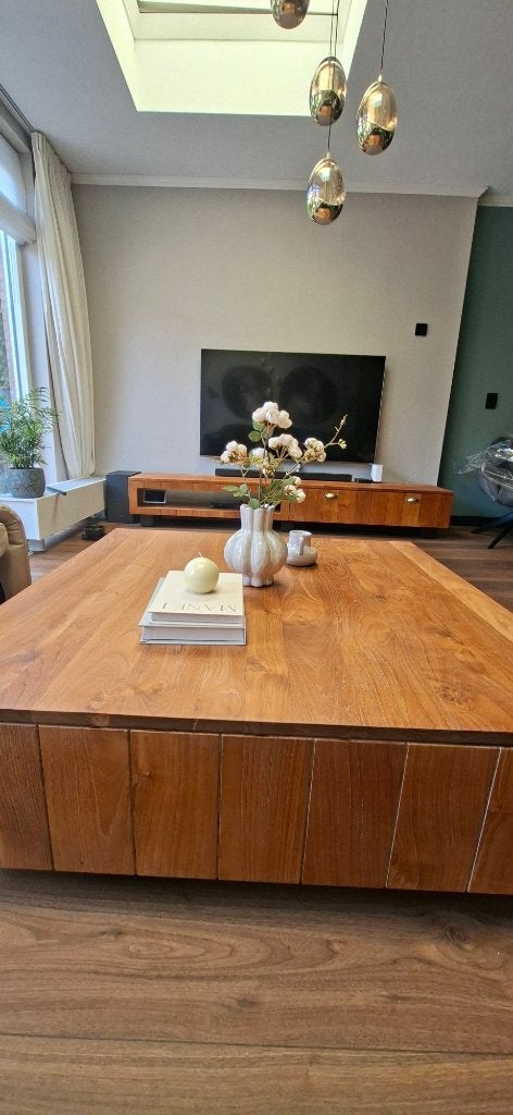 teakhouten salontafel 107 x 107, Huis en Inrichting, Tafels | Salontafels, Ophalen, Zo goed als nieuw, Minder dan 50 cm, 100 tot 150 cm