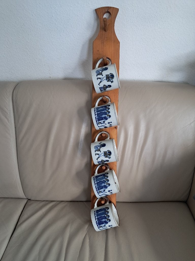 Vintage mokken set met houder, Huis en Inrichting, Keuken | Servies, Gebruikt, Keramiek, Ophalen of Verzenden, Overige stijlen