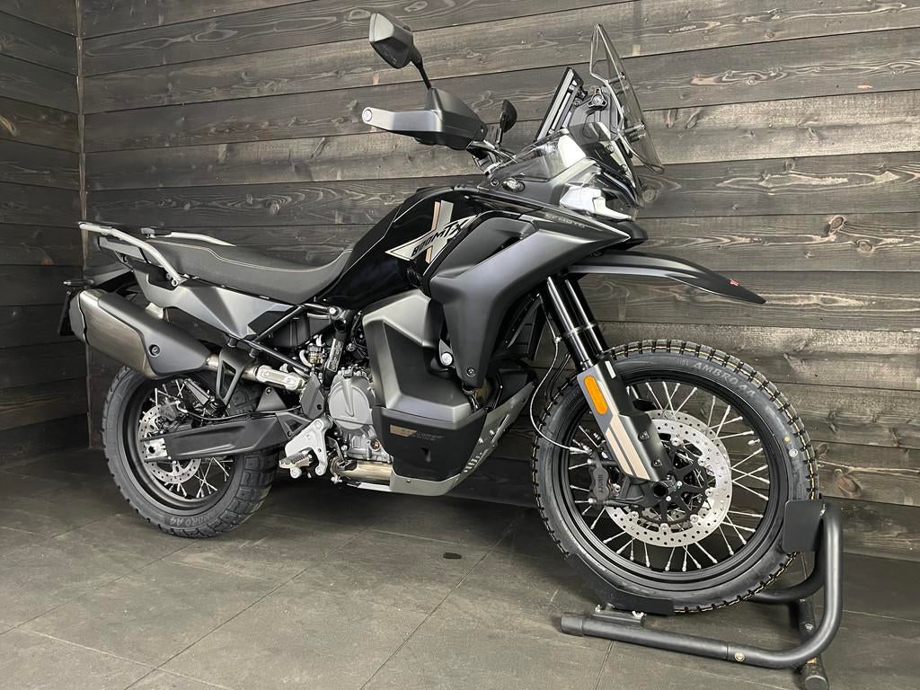 CFMOTO 800MT-X NEBULA BLACK DEMO (bj 2026), Bedrijf, Meer dan 35 kW, Toermotor, 799 cc