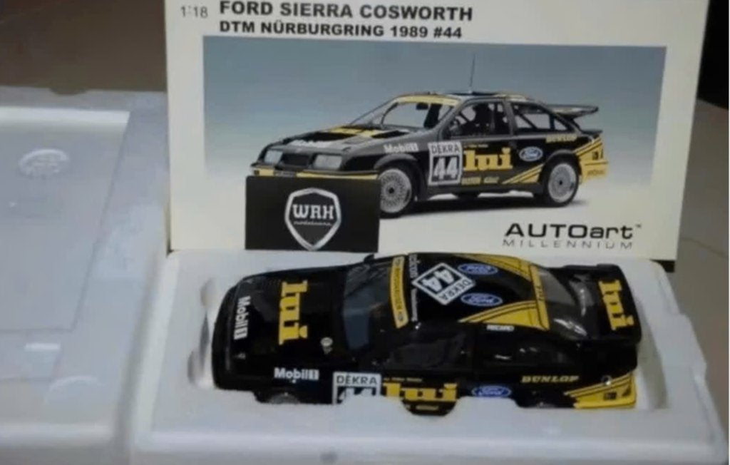 1:18 FORD SIERRA COSWORTH DTM LUI #44 Autoart zie info WRH, Hobby en Vrije tijd, Modelauto's | 1:18, Verzenden, Zo goed als nieuw