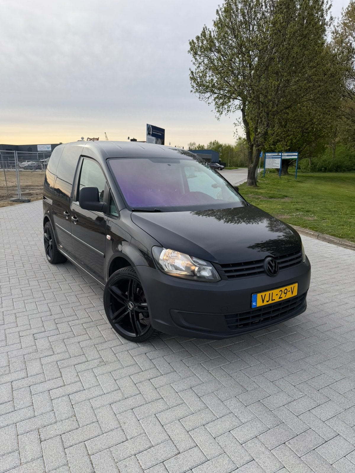 Volkswagen Caddy 1.2 D 63KW 2012 Zwart, 15 km/l, Volkswagen, Zwart, Geïmporteerd