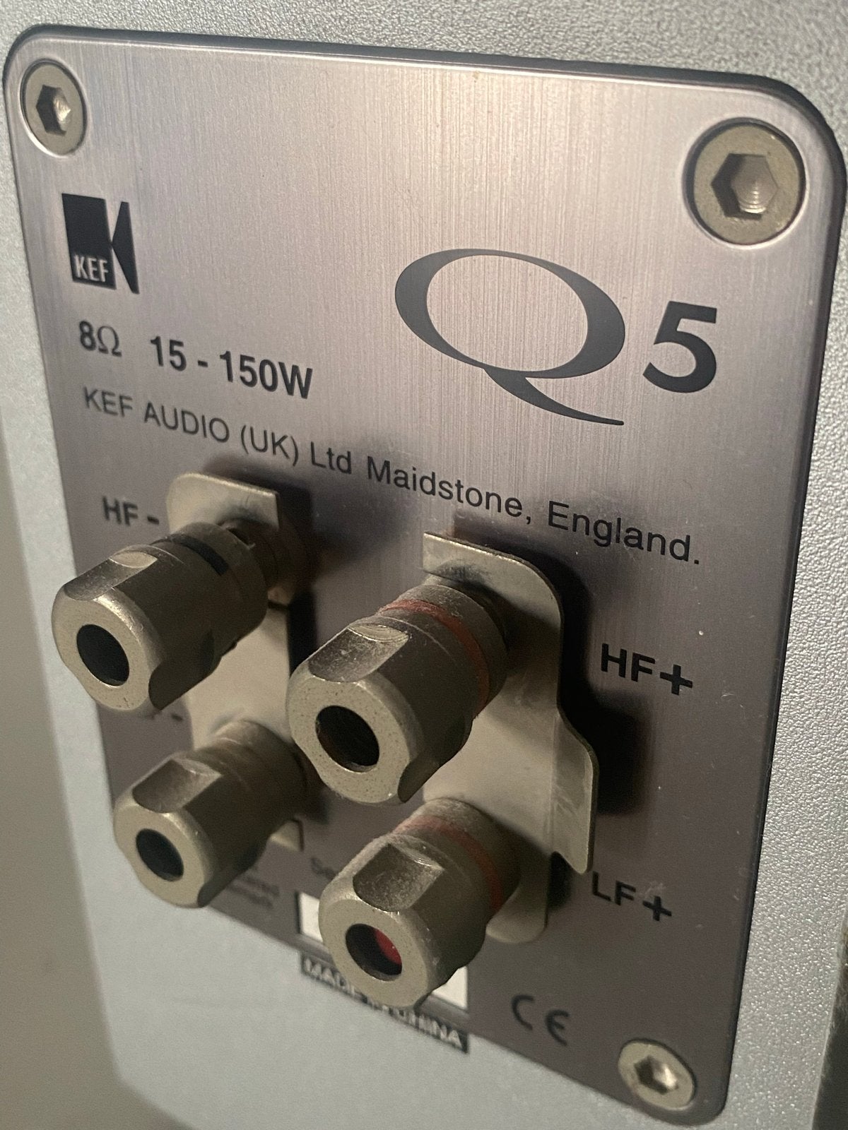 KEF Q5 Vloerstaande Luidspreker - Kleine beschadiging, Audio, Tv en Foto, Luidsprekers, Vloerstaande luidspreker, Gebruikt, Ophalen of Verzenden