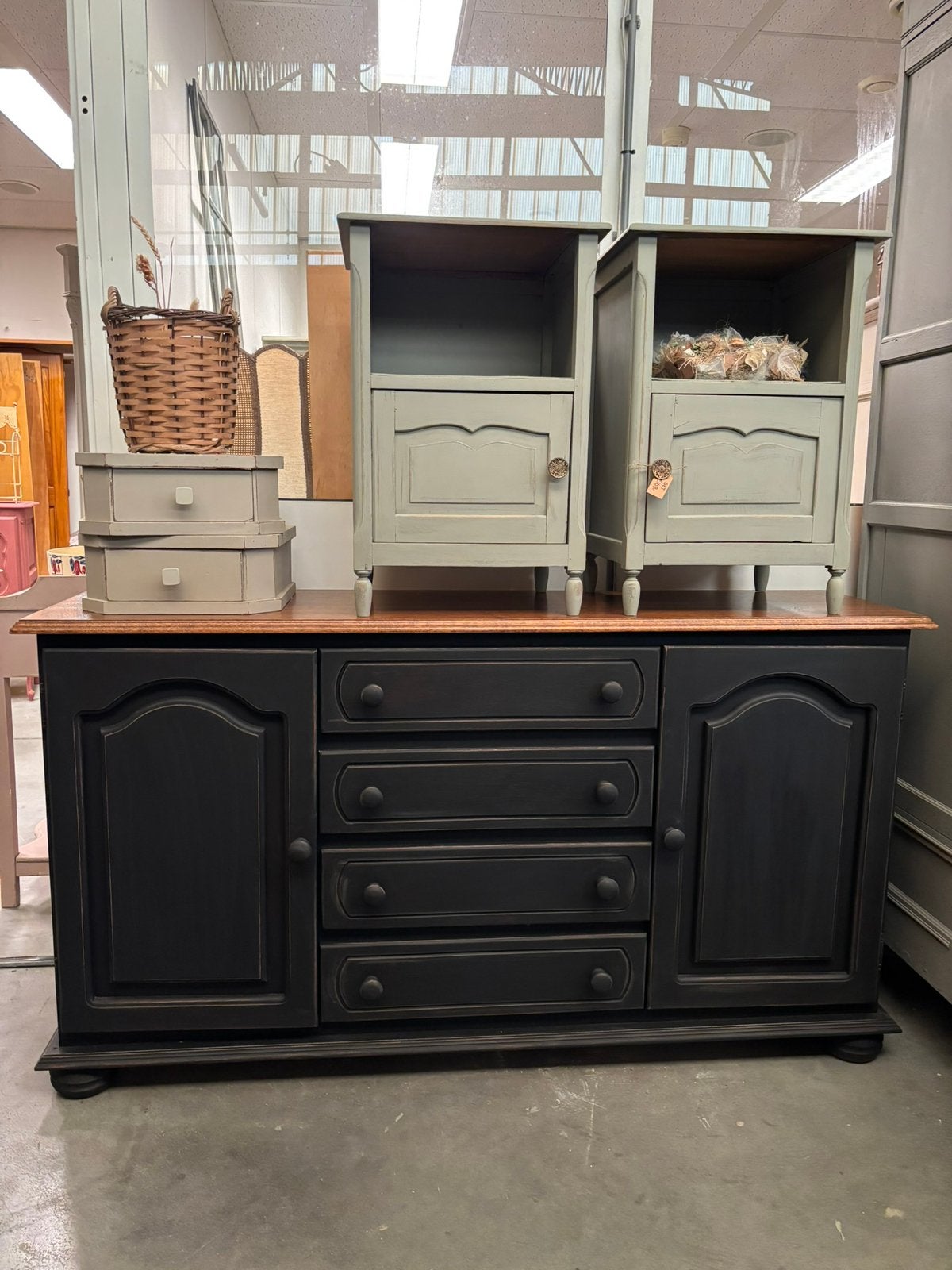 Landelijk Brocante dressoir / kast / Ladekast, Studio Larilo, Landelijk brocante, 150 tot 200 cm, Eikenhout