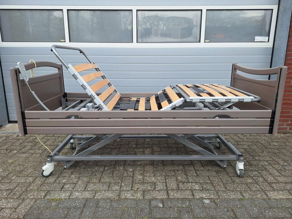 Electrisch hoog-laag bed thuiszorgbed verpleegbed, Ophalen, Overige typen, Minder dan 2 meter
