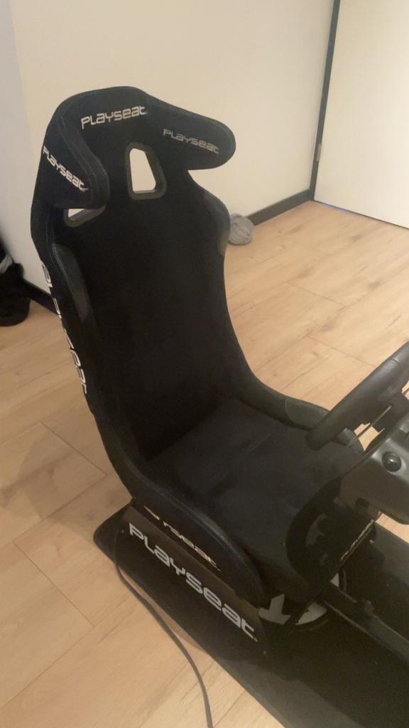 Playseat met Logitech G29 racestuur en pedalen, Spelcomputers en Games, Ophalen, Zo goed als nieuw, Playseat of Racestoel, PlayStation 4