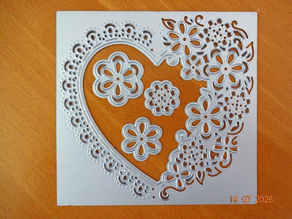 snijmal hart met bloemen, Hobby en Vrije tijd, Kaarten | Zelf maken, Ophalen of Verzenden, Nieuw, Overige thema's, Pons of Mal