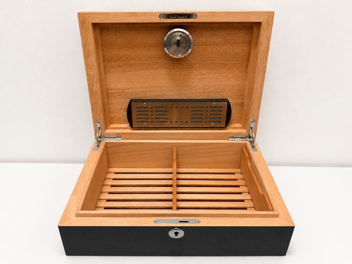 Lubinski cigar box, Ophalen of Verzenden, Zo goed als nieuw