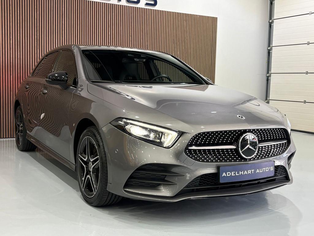 Mercedes-Benz A-klasse 250 e AMG Line / Navigatie full map /, Gebruikt, Zwart, 4 cilinders, Bedrijf
