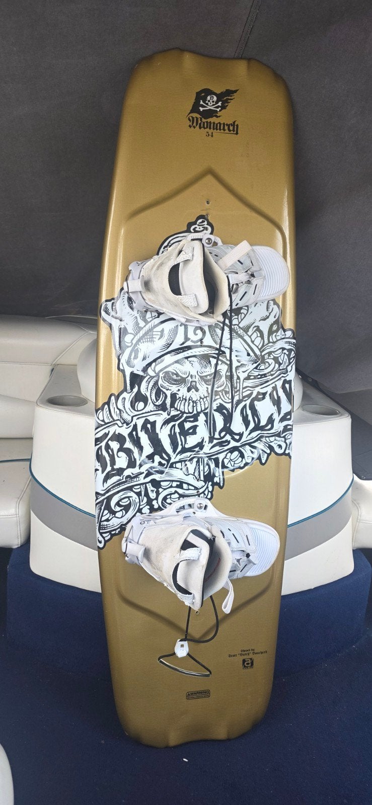 Byerly monarch wakeboard, Ophalen, Board en Schoenen