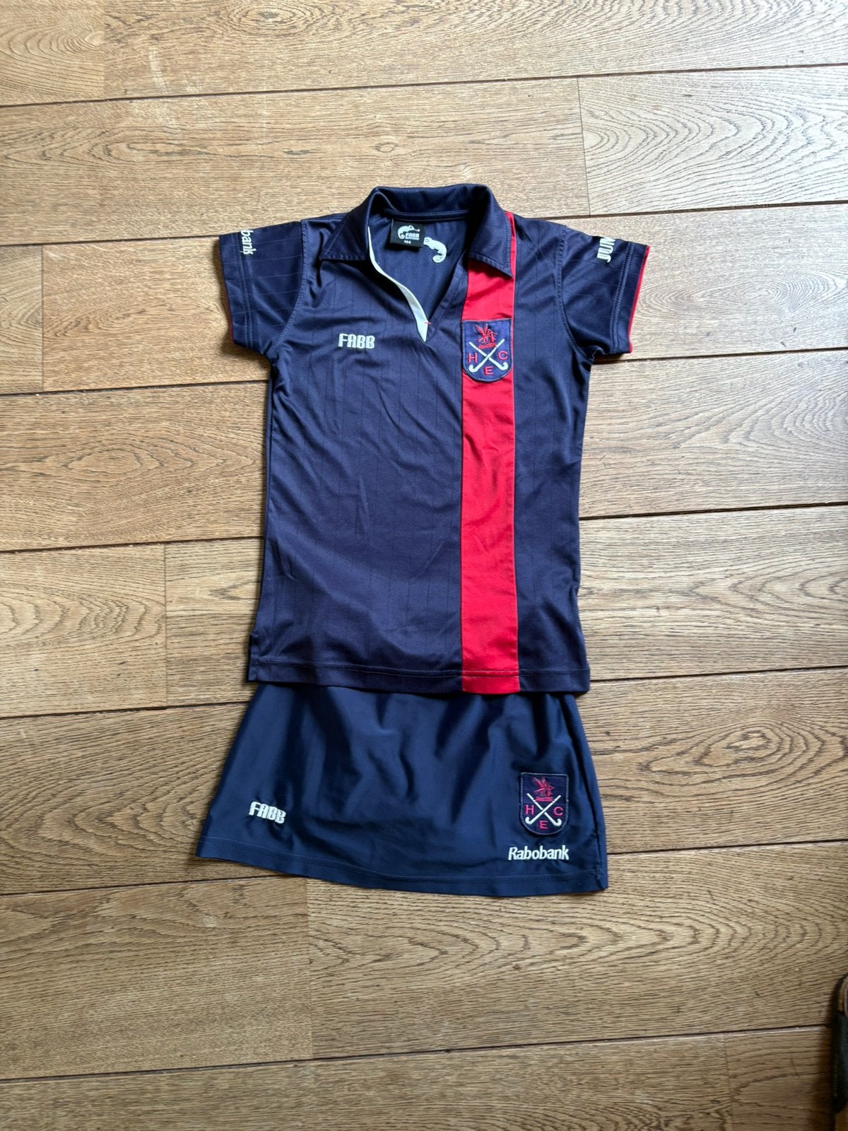 Hce eelde hockey tenue 164, Ophalen of Verzenden, Gebruikt, Kleding