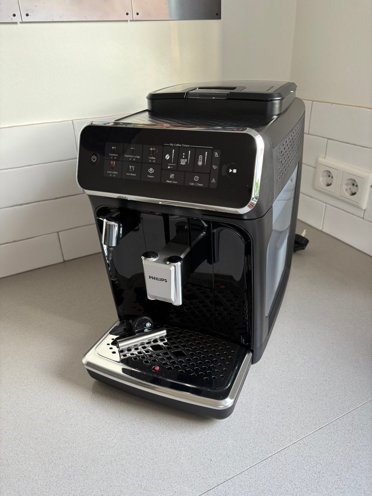 Philips 3300 EP3321/40 Volautomatische Koffiemachine, Espresso apparaat, Koffiebonen, Zo goed als nieuw, Ophalen