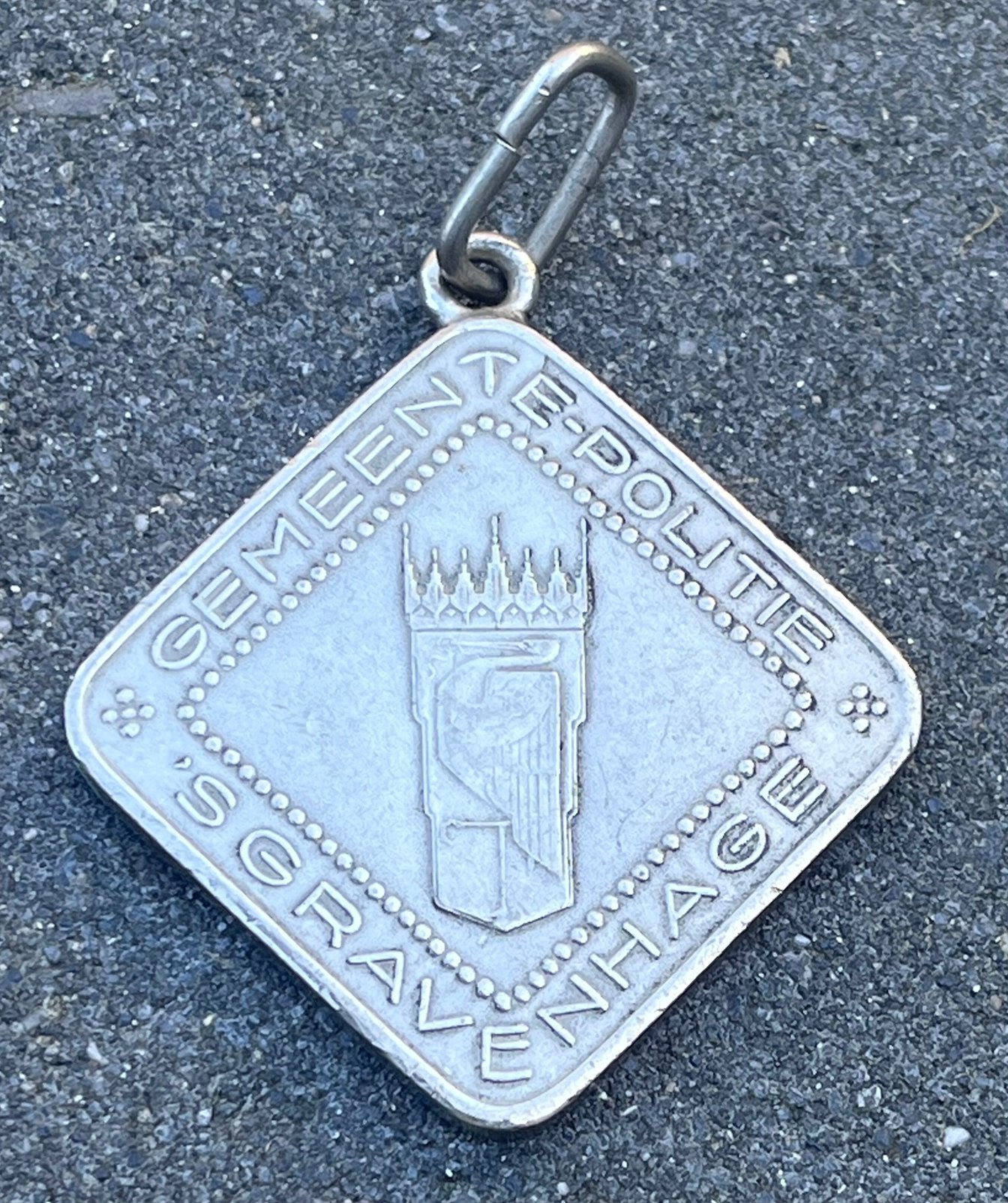 Legitimatiepenning Politie Den Haag Agent, Verzamelen, Ophalen of Verzenden, Overige soorten, Nederland, Embleem of Badge