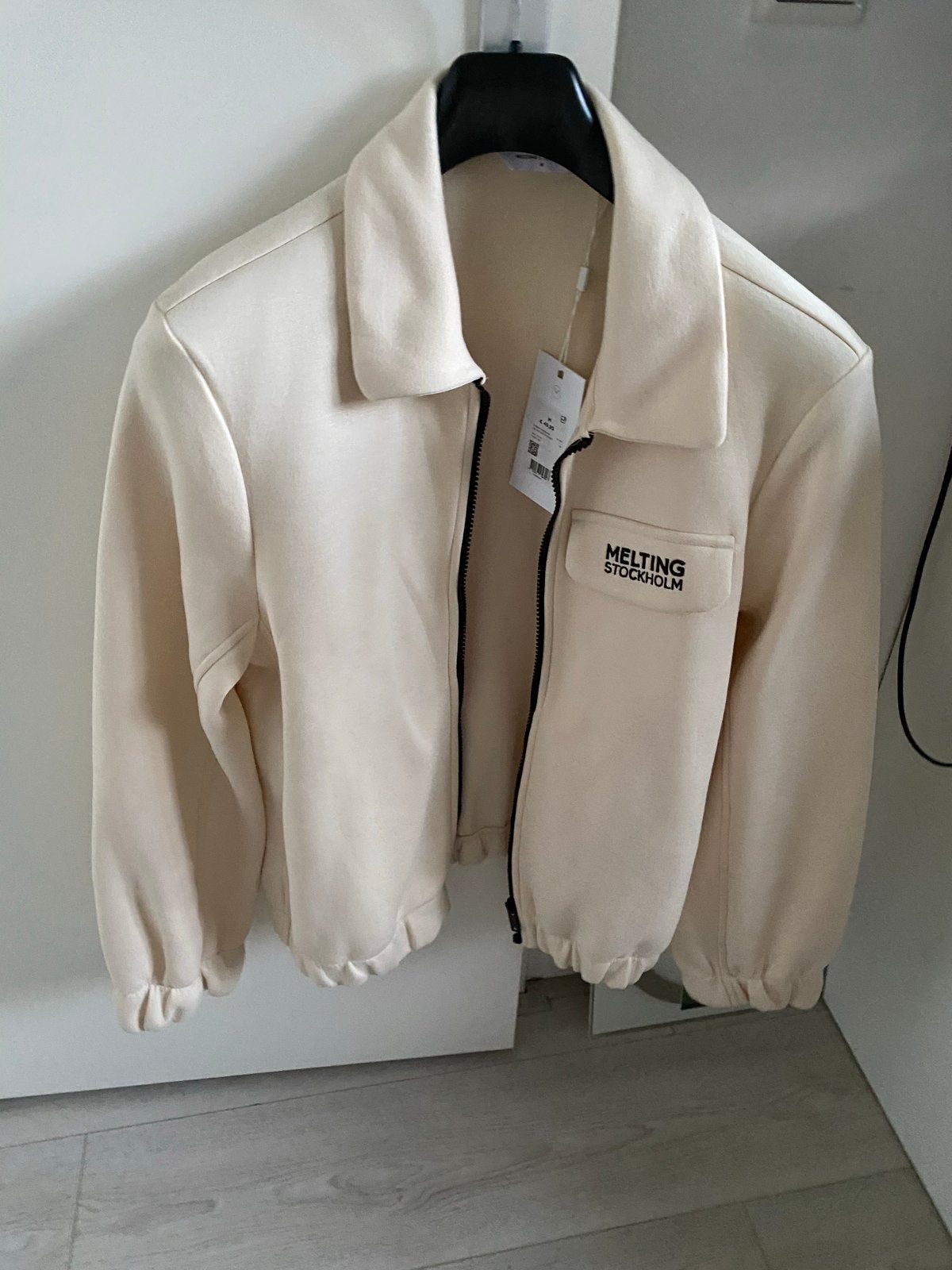 Melting Stockholm Bomberjack - Nieuw met kaartjes, Ophalen of Verzenden, Nieuw, Maat 38/40 (M), Beige