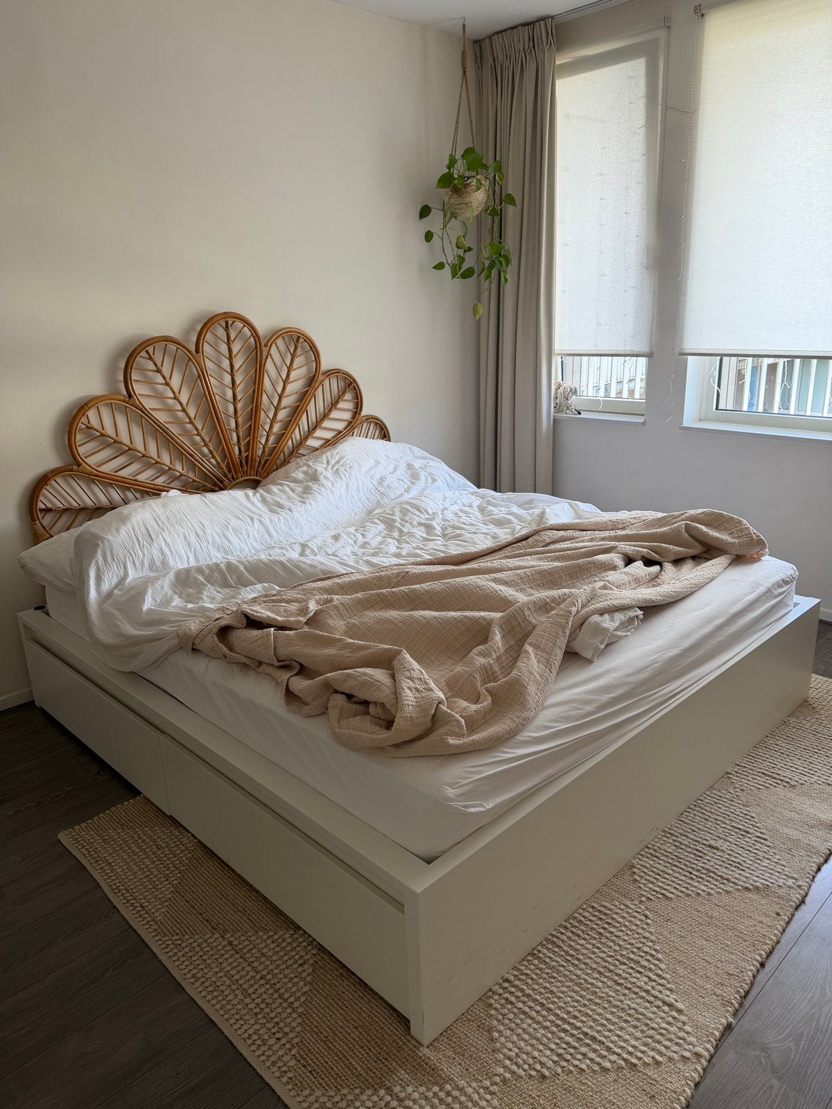 IKEA MALM Bedframe met opberglades, Huis en Inrichting, Ophalen, Wit, Tweepersoons, Zo goed als nieuw
