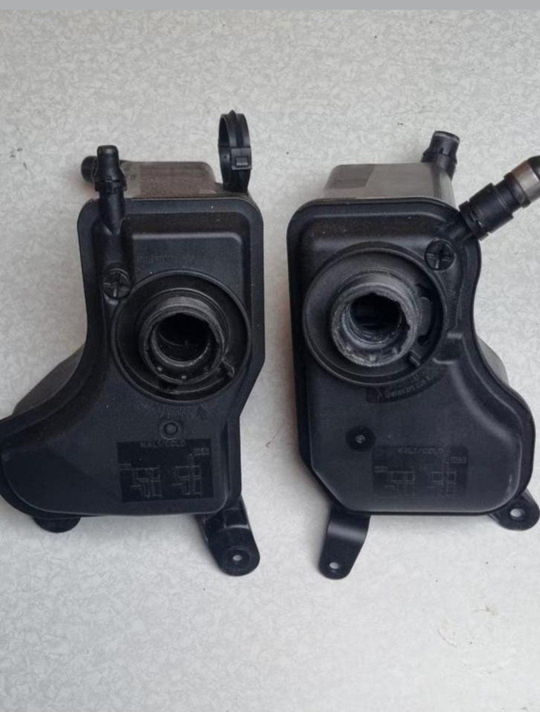 EXPANSIE TANK 335I 330 BMW E81 E87 E90 E91 E92 E93, Ophalen of Verzenden