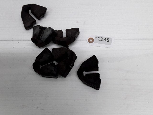 GN400 1980 - 1982 Suzuki Rubber Rubber kettingklok D1-26990, Motoren