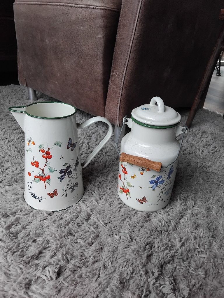 MELKBUS en/of WATERKAN JANNEKE BRINKMAN FRUIT & FLOWERS, Ophalen
