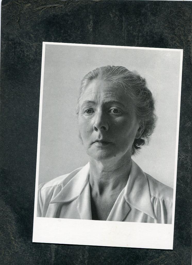 Ansicht Eva Besnyo - Charley Toorop, Verzamelen, Verzenden, 1980 tot heden, Ongelopen
