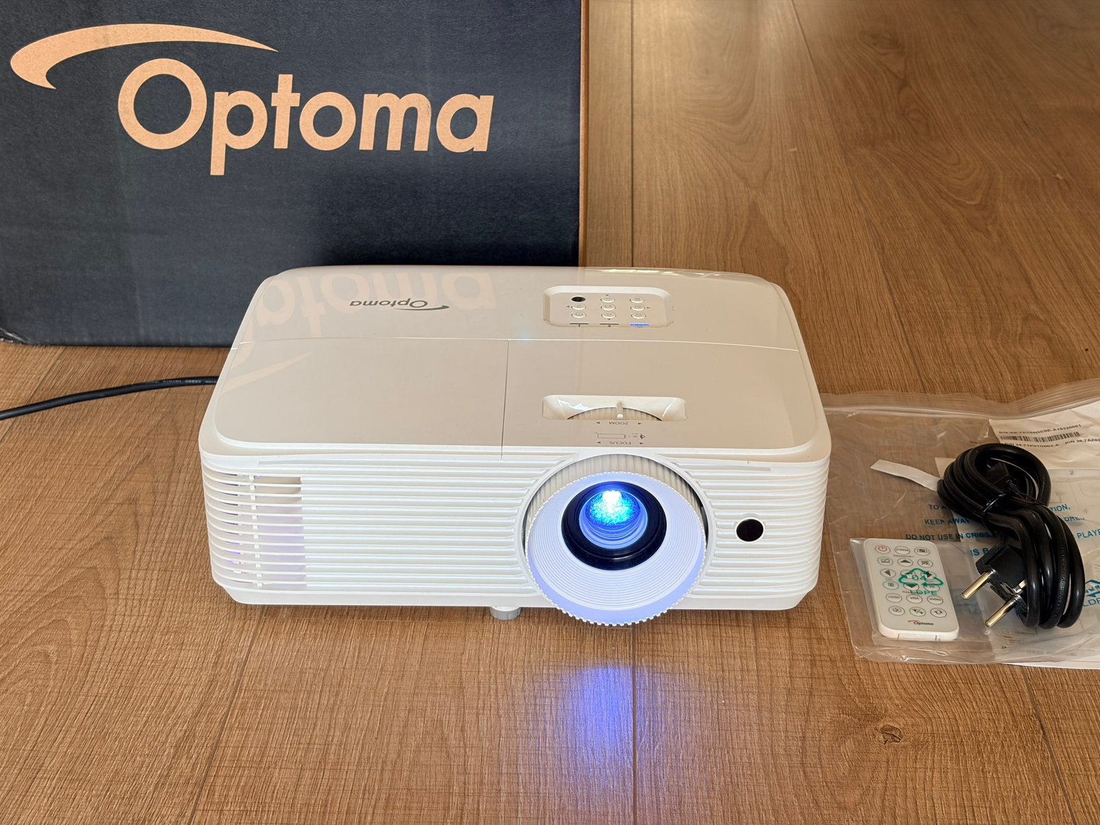 Optoma EH334 /FullHD beamer 3600 lumen /films, sport & games, Ophalen of Verzenden, Zo goed als nieuw, DLP, Full HD (1080)