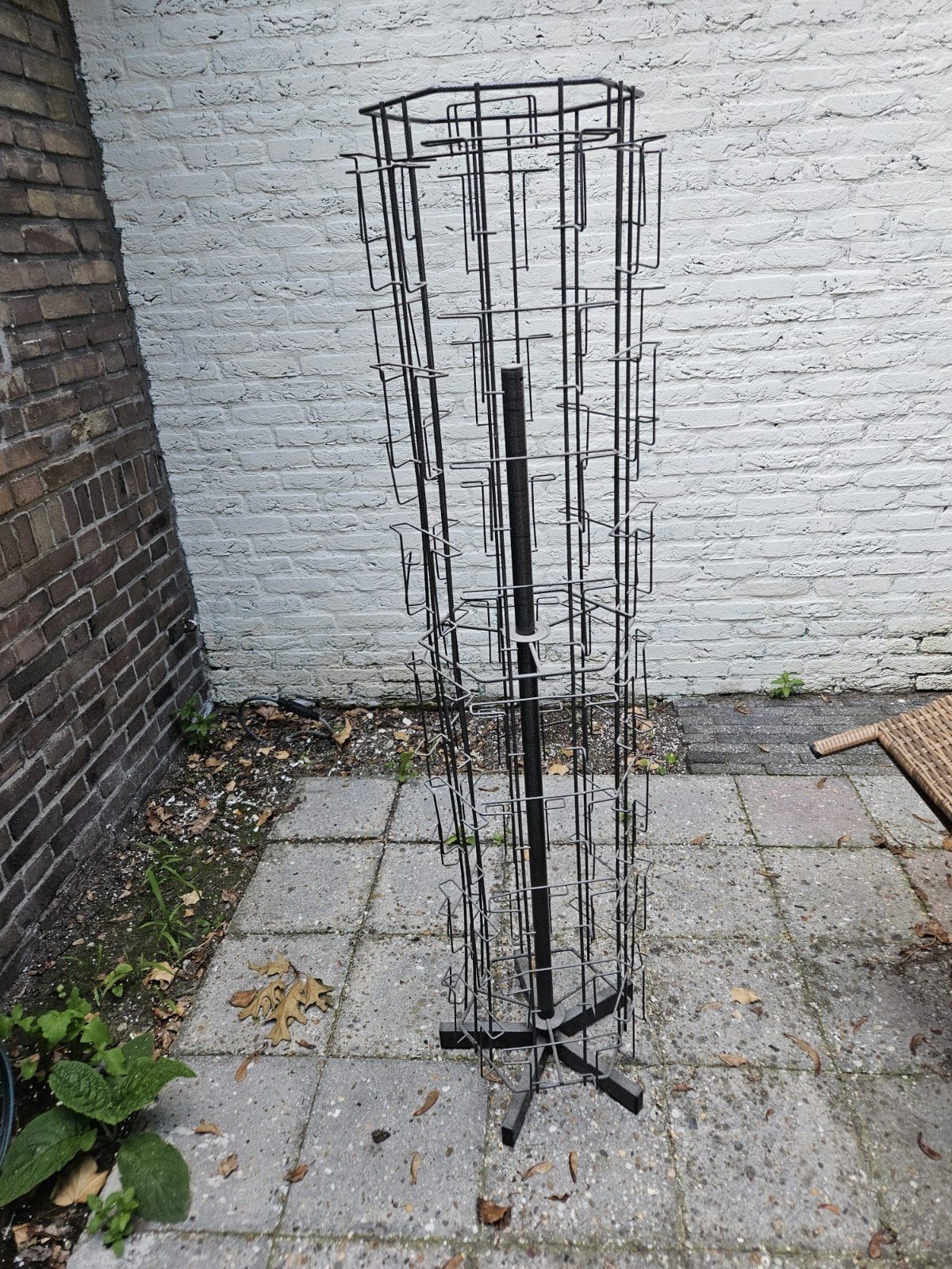 Draaibaar kaartenrek - zwart metaal, Ophalen