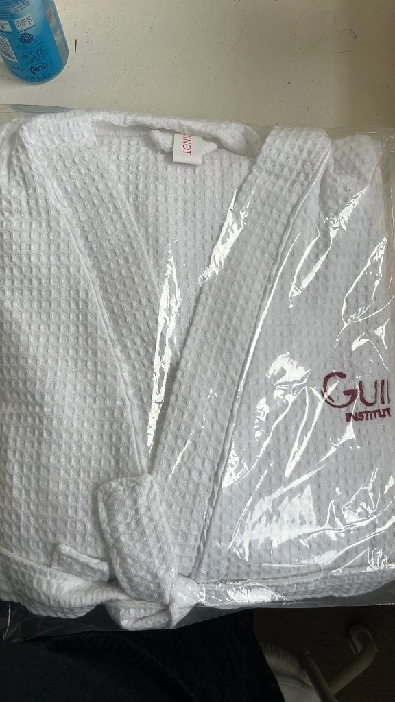 nieuwe Guinot badjas wit wafelstof maat 44-46, Kleding | Dames, Guinot, Ophalen of Verzenden, Nieuw, Maat 42/44 (L)
