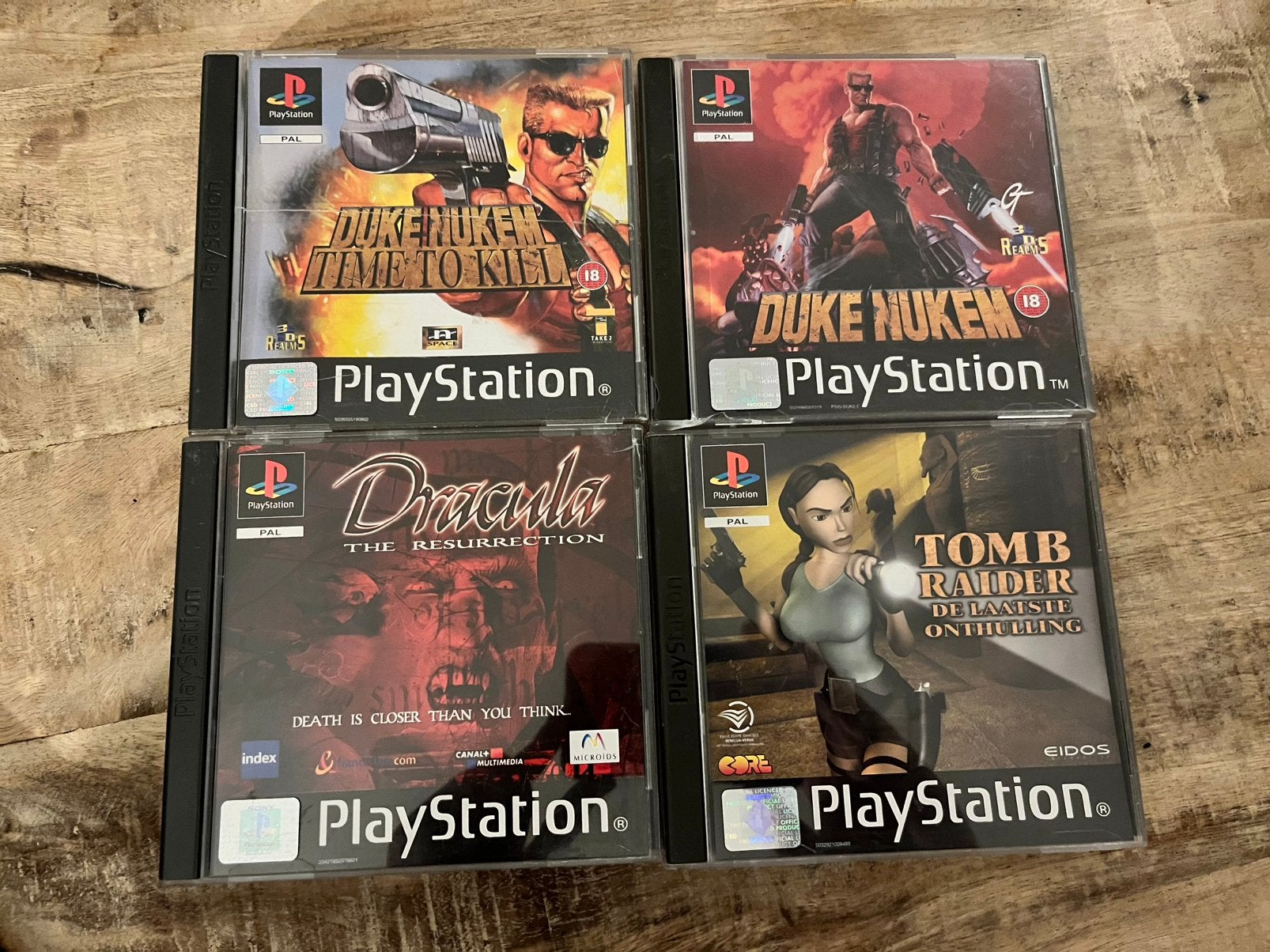 4 toffe actie games voor PS1 - Compleet met boekje, Spelcomputers en Games, Avontuur en Actie, Gebruikt, Ophalen of Verzenden