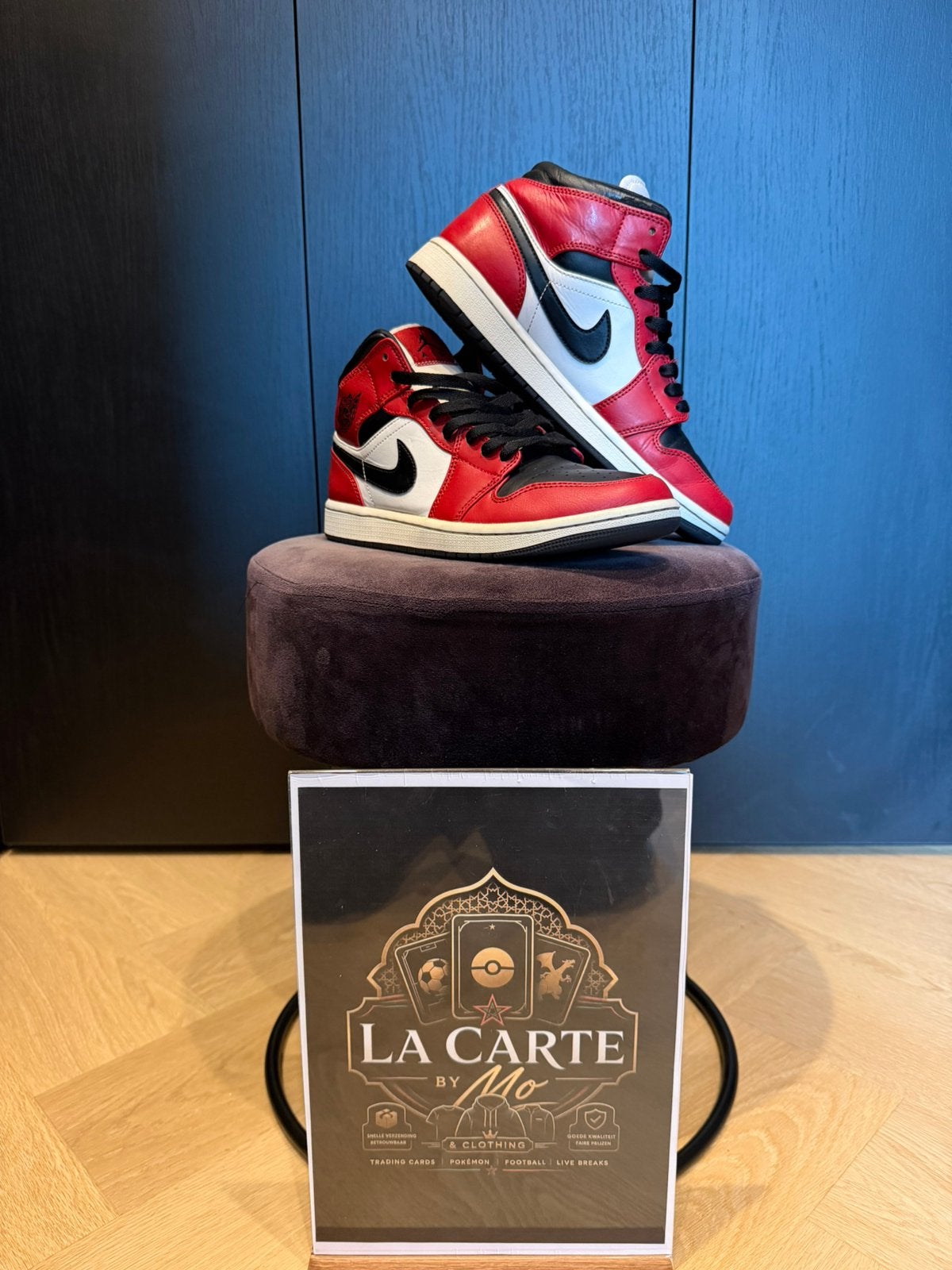 Nike Air Jordan 1 Mid Chicago Black Toe maat 41, Kleding | Heren, Schoenen, Overige kleuren, Ophalen of Verzenden, Sneakers of Gympen