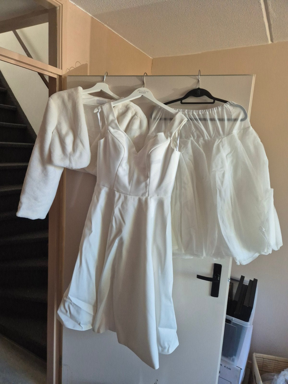 Trouwjurk WED2B met bolero en hoepelrok mt 38/40, Trouwjurk, WED2B, Wit, Ophalen of Verzenden