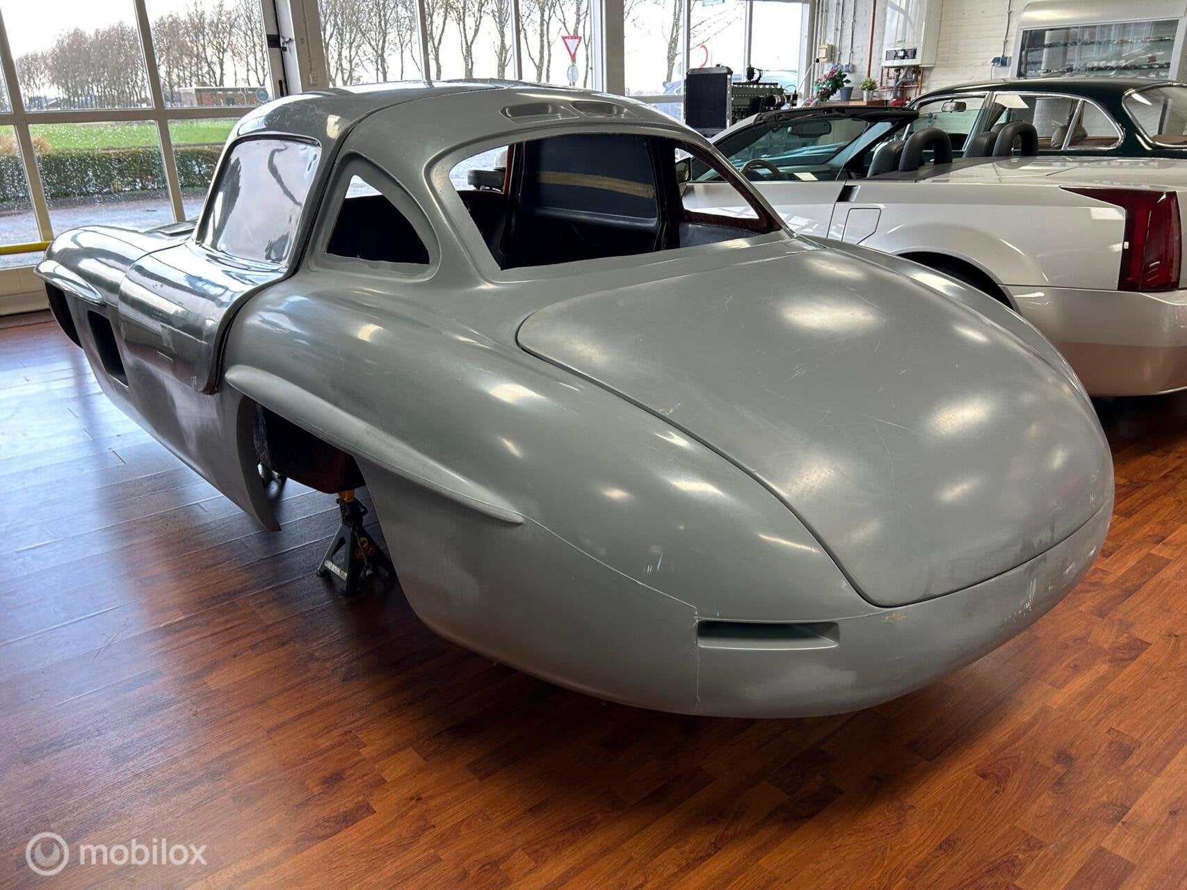 Mercedes 300 SL Gullwing - Replica -, foto 6