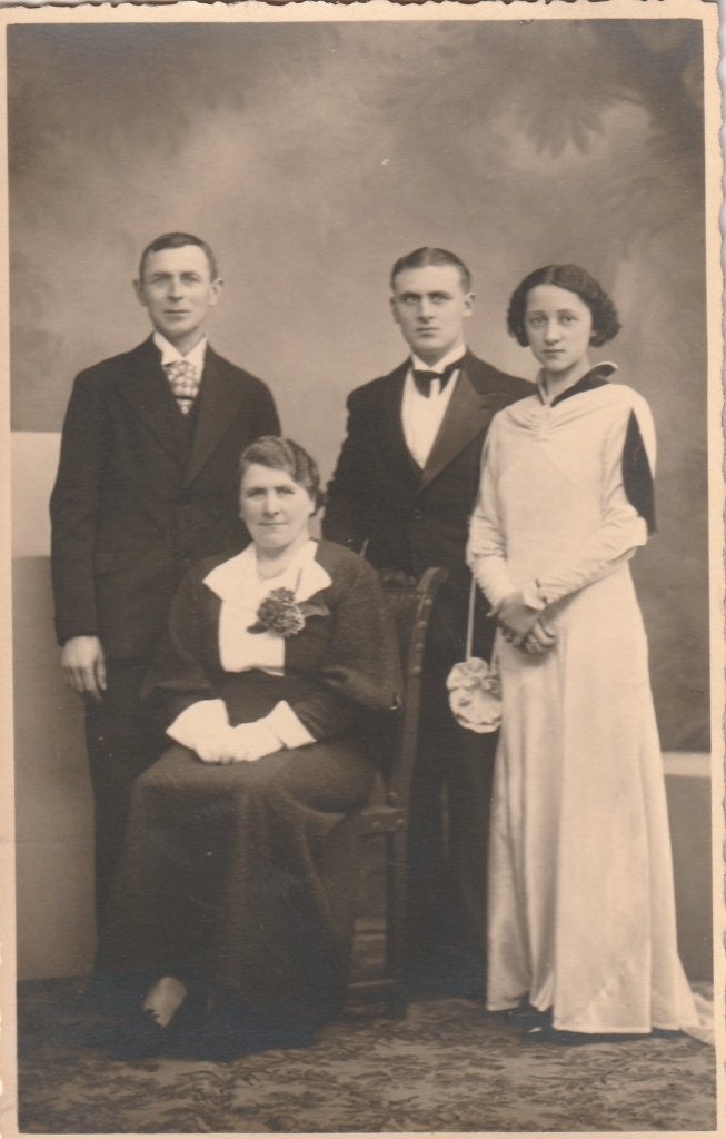 fotokaart  -  familie, Verzamelen, Verzenden, Voor 1940, Zo goed als nieuw