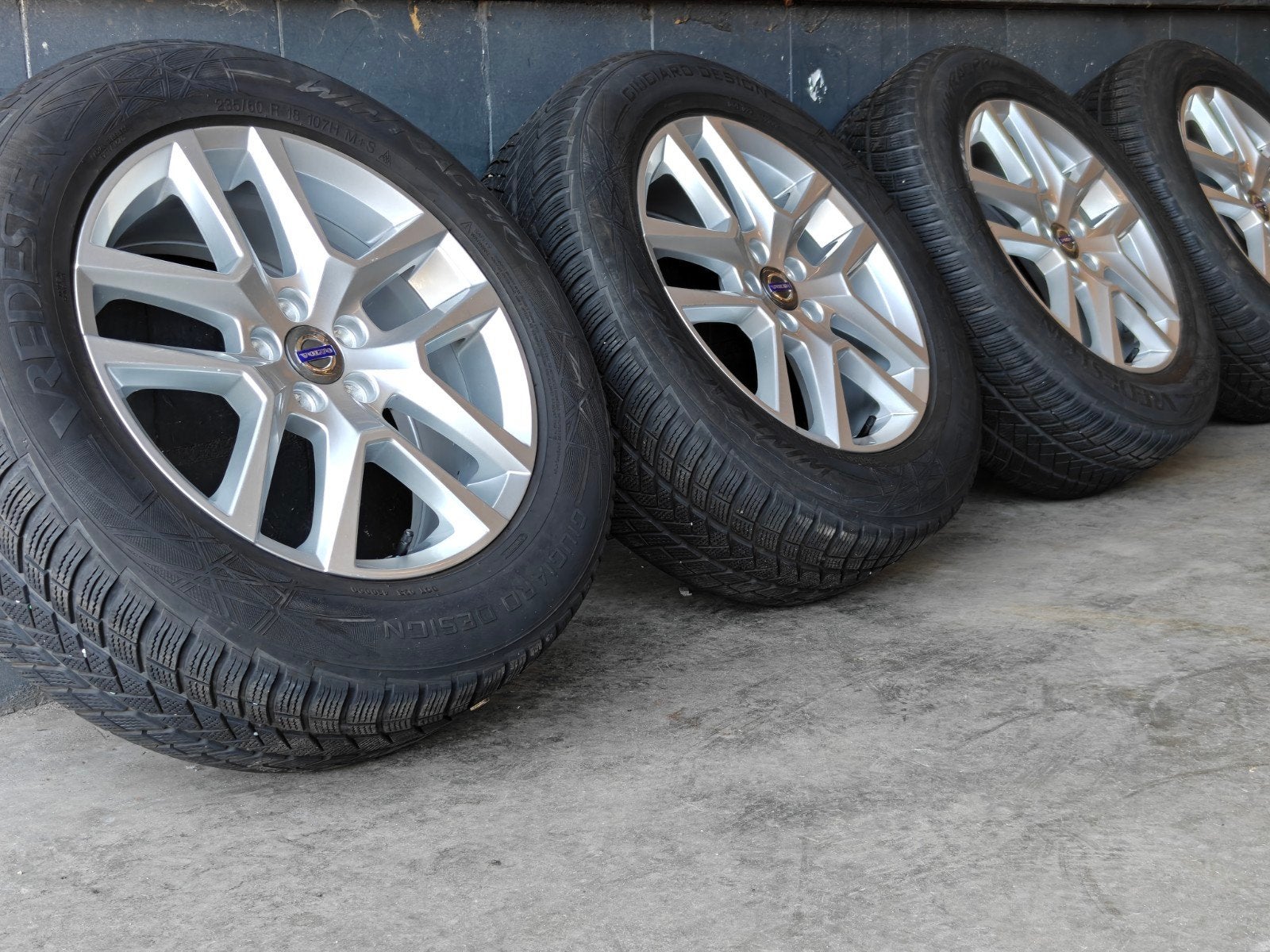18" Originele Volvo XC60 Winterset Vredestein Tucan
