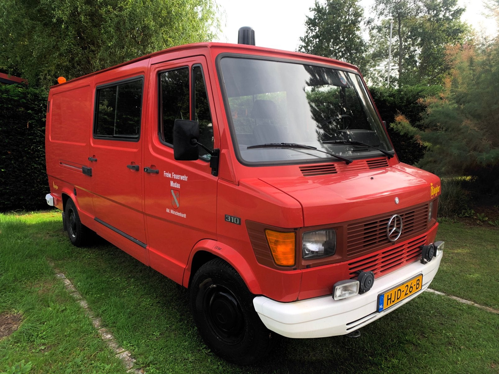 Mercedes-Benz Oldtimer als nieuw! Voormalige brandweerwagen, Auto's, 2103 kg, 2000 kg, Handgeschakeld, Grijs