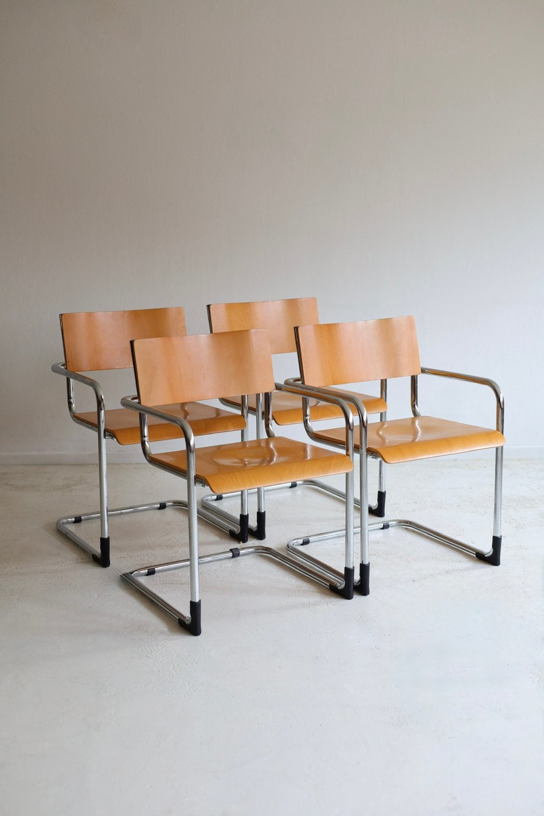 Set van 4 eetkamerstoelen Plurima Italy jaren 70, Ophalen, Bruin, Tijdperk, Zo goed als nieuw