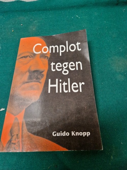 Boek complot tegen hitler, guido knoop, Ophalen of Verzenden